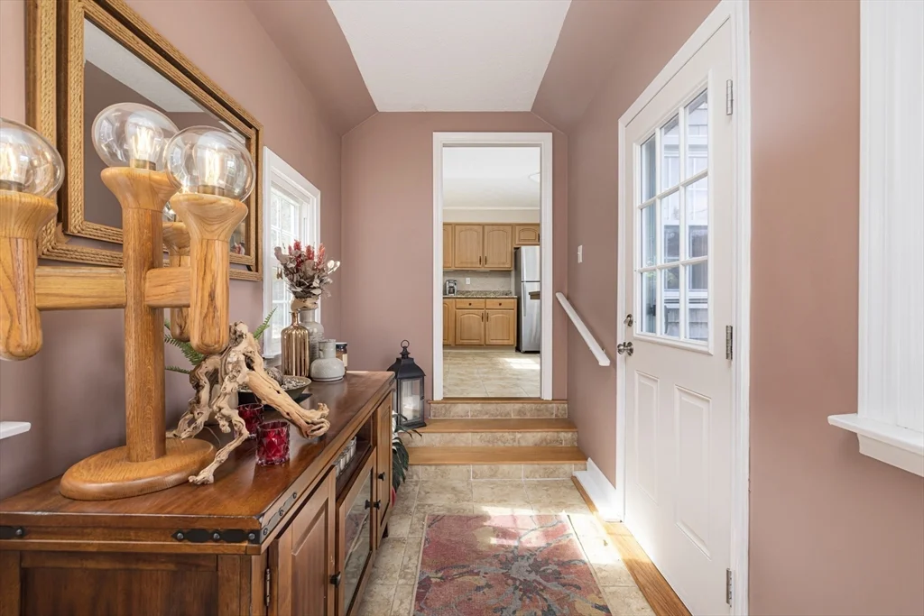 42 Fairmount St, New Bedford