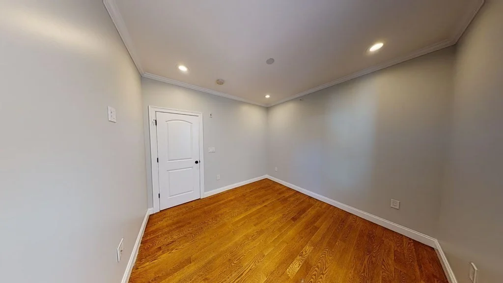 27 Chestnut Ave, Jamaica Plain
