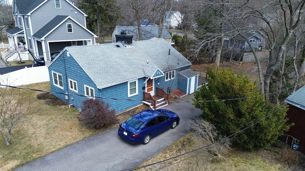 176 Upland Ave, Newton