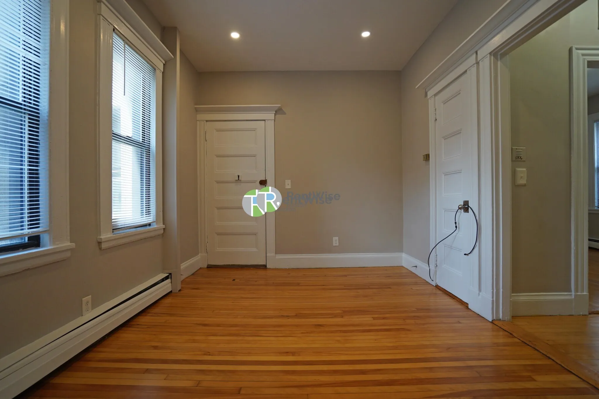 72 Gardner St, Allston