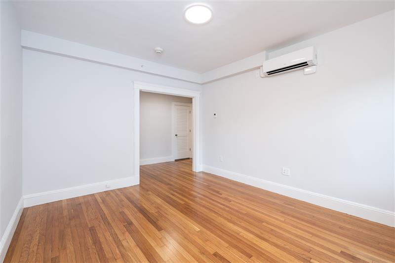 19 Forest St, Baldwin