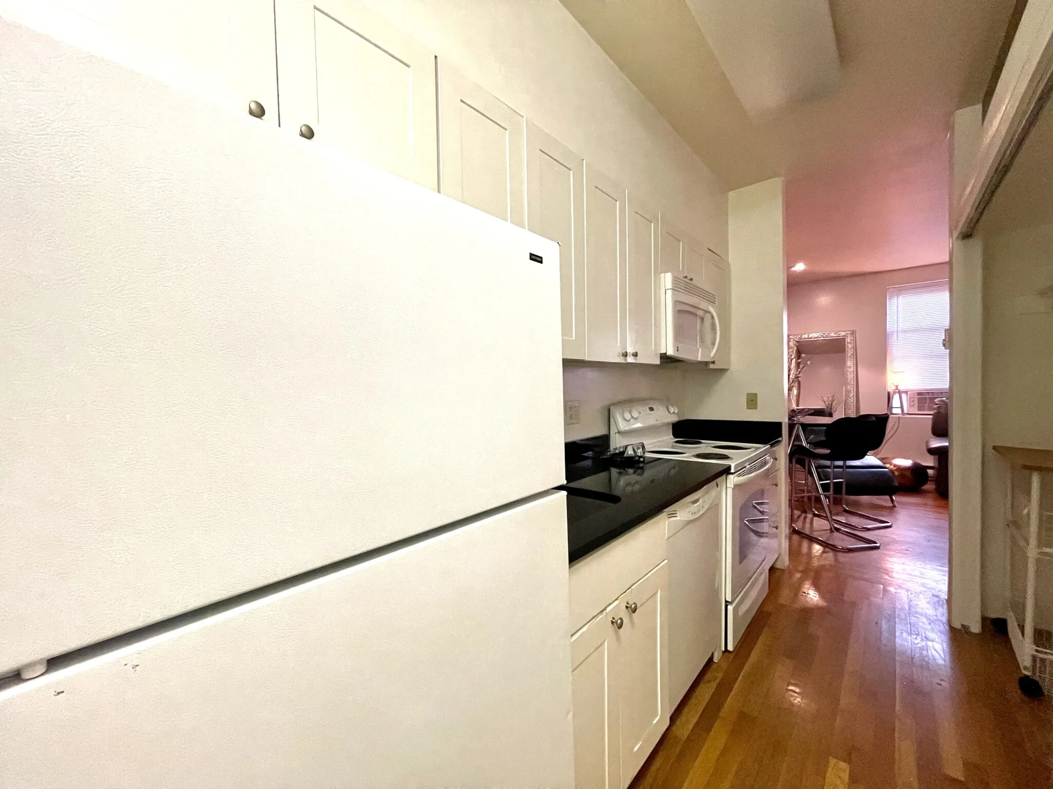 90 Saint Botolph St, Back Bay