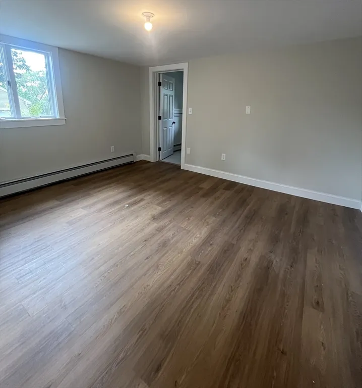 100 Main St, Hopkinton
