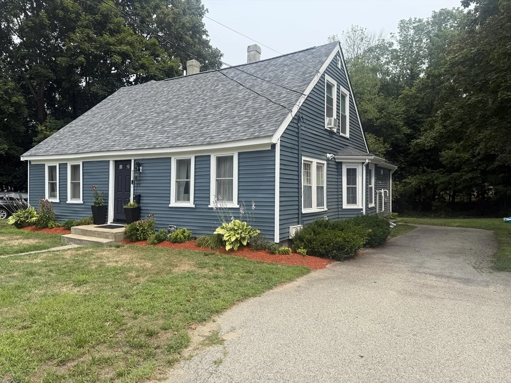 22 Linwood St, Holbrook