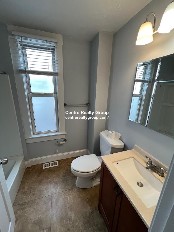 13 Sharon St, Banks Square