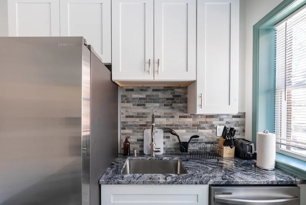 100 Washington St, Brighton