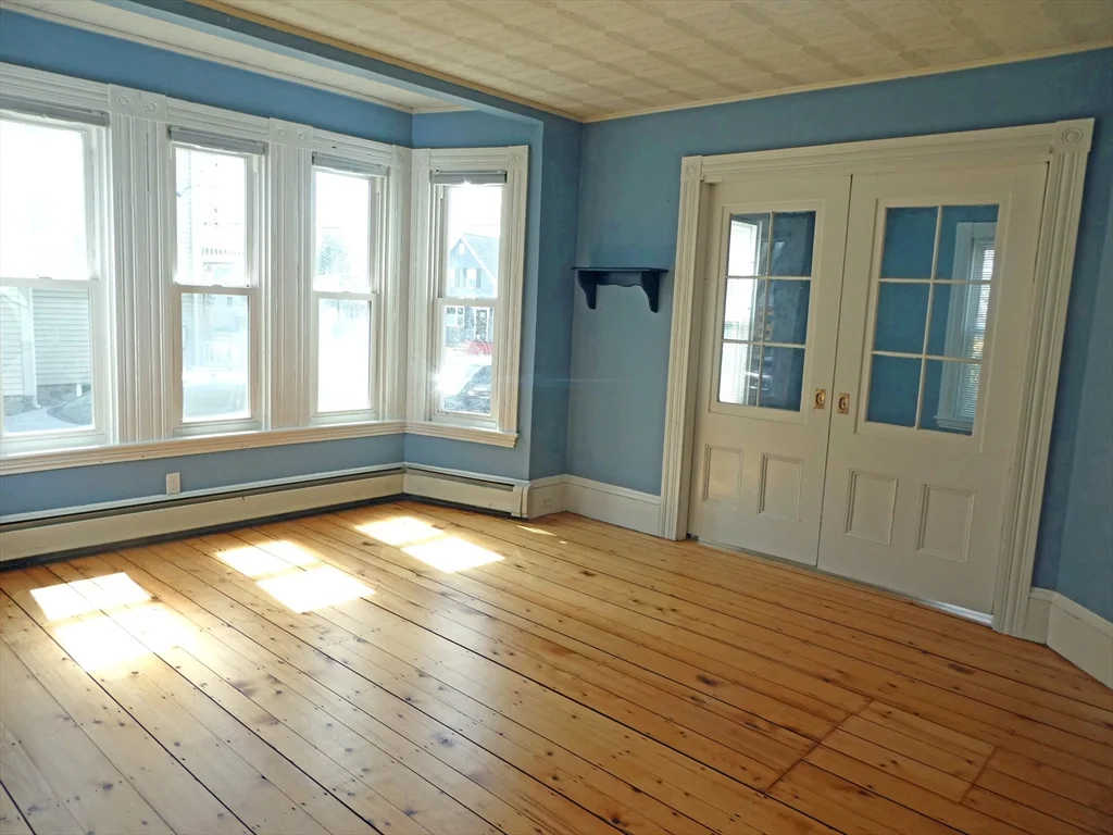 55 Everett St, Middleboro