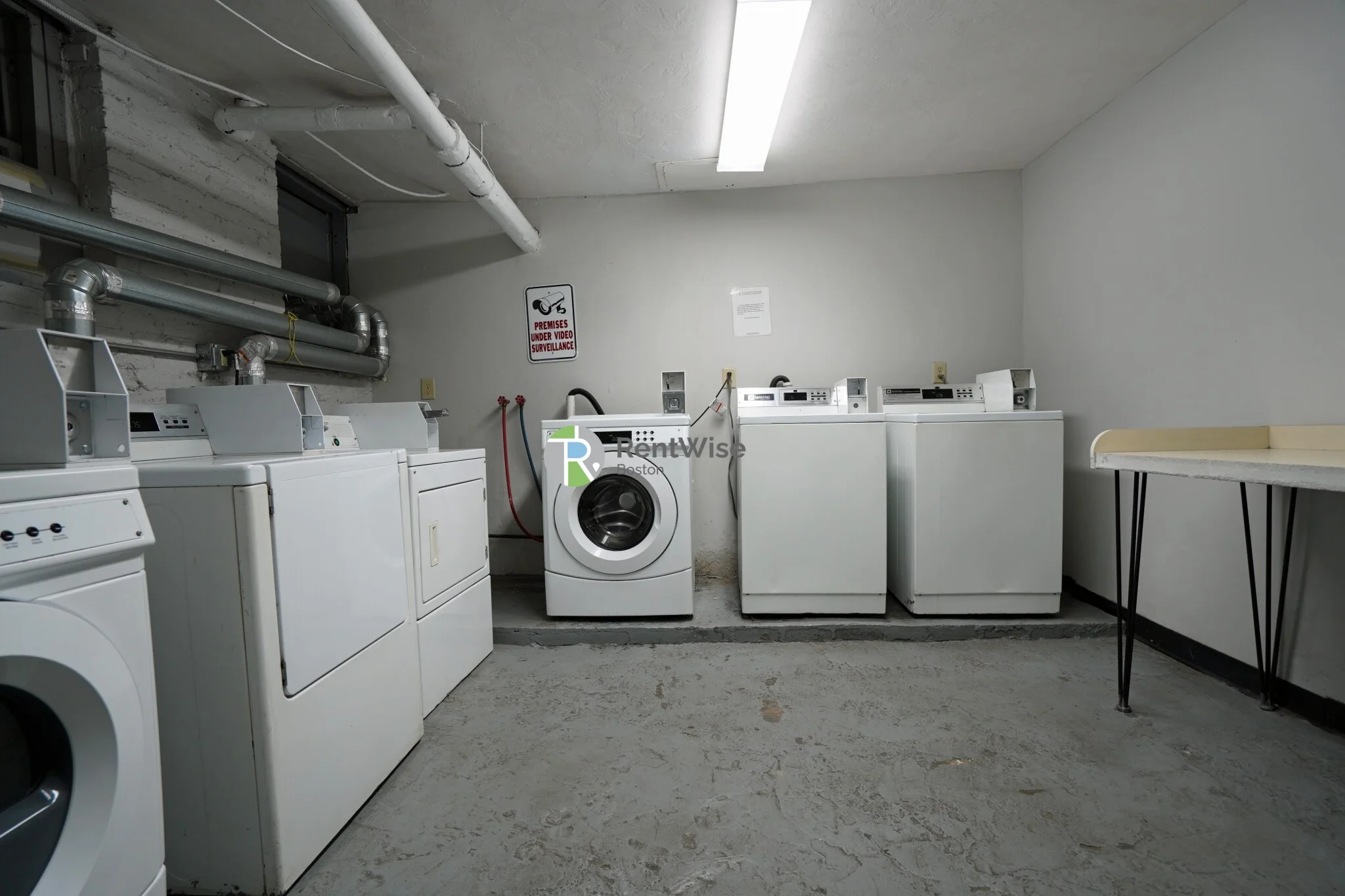 35 Gardner Ter, Allston