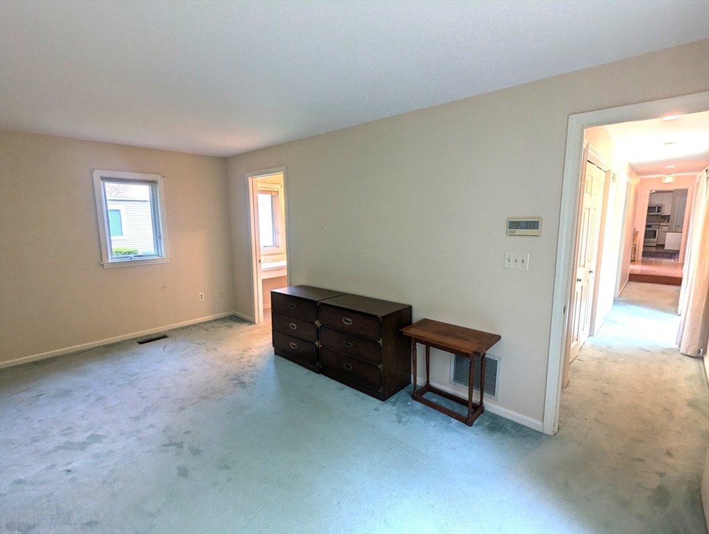 6 Christina, Wayland