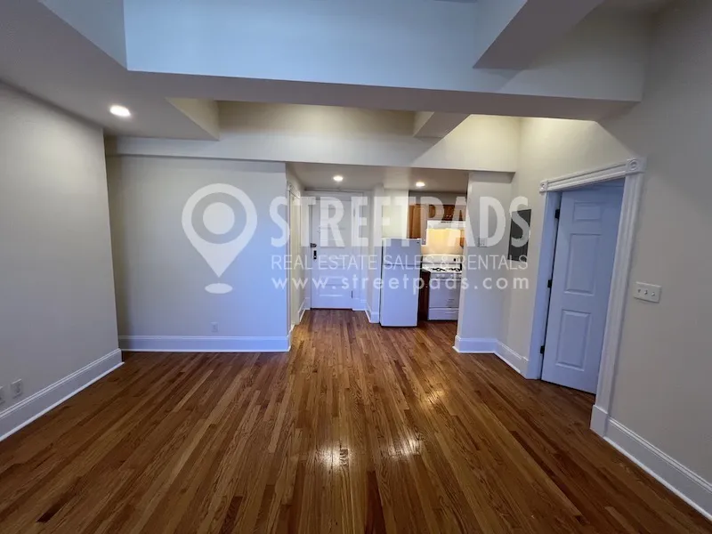 2 Ware St, Mid-Cambridge