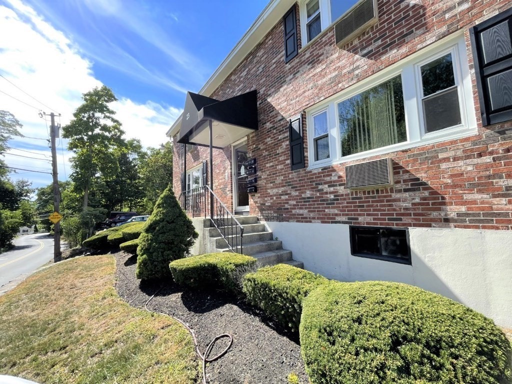 23 Burlington St, Woburn