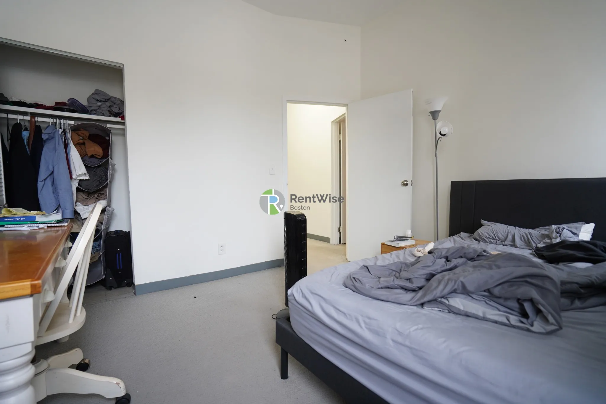 550 Massachusetts Ave, South End