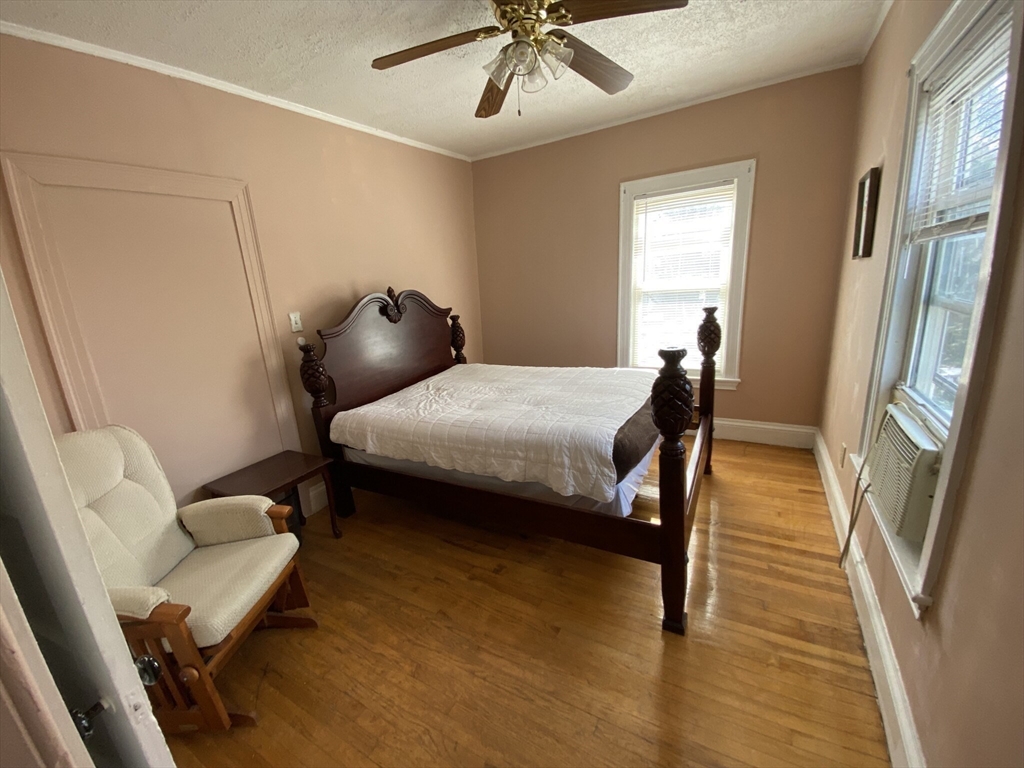 26 Brook St, Wollaston