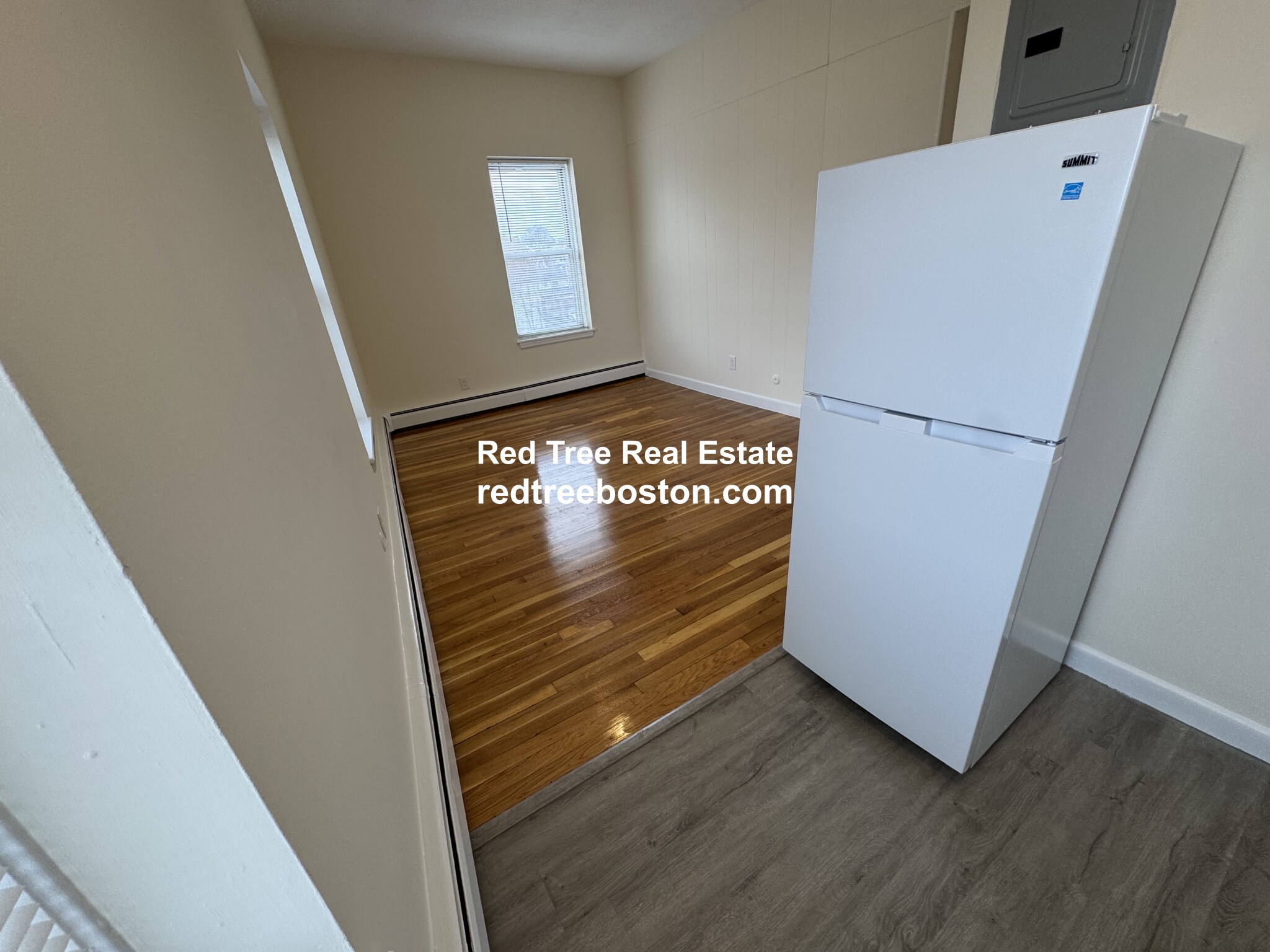 160 North Beacon St, Brighton