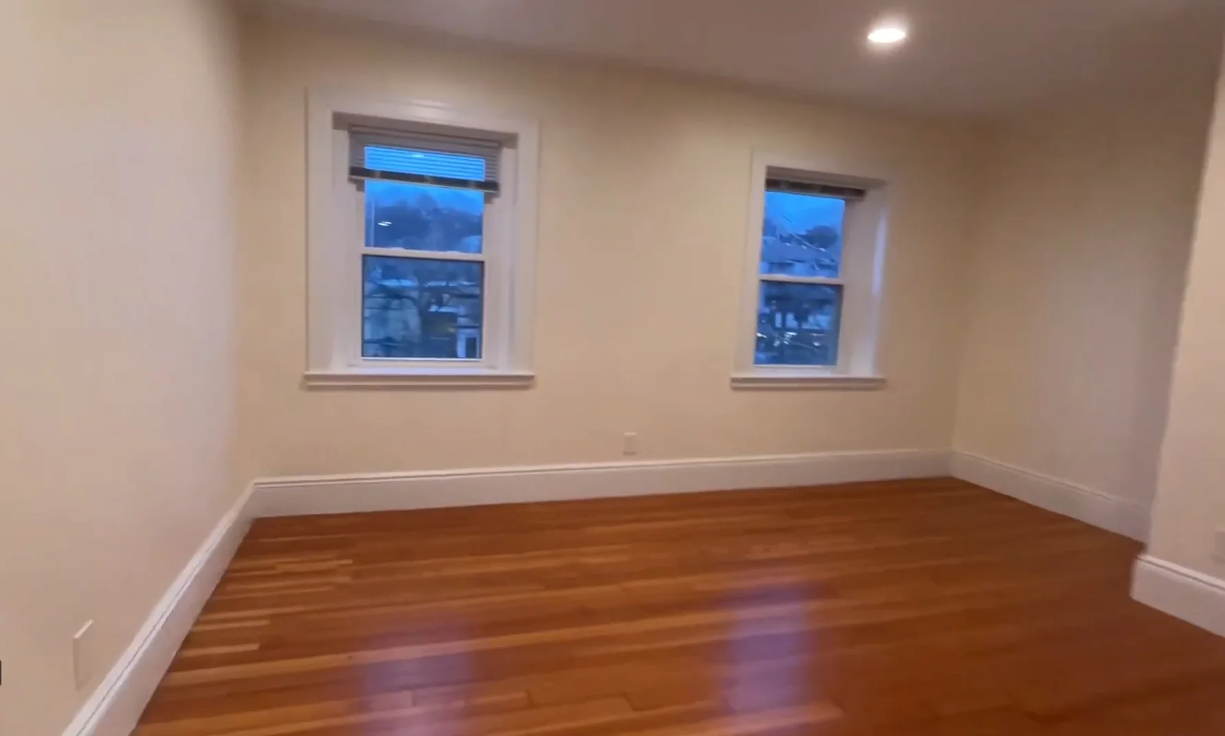 1616 Beacon St, Corey Hill