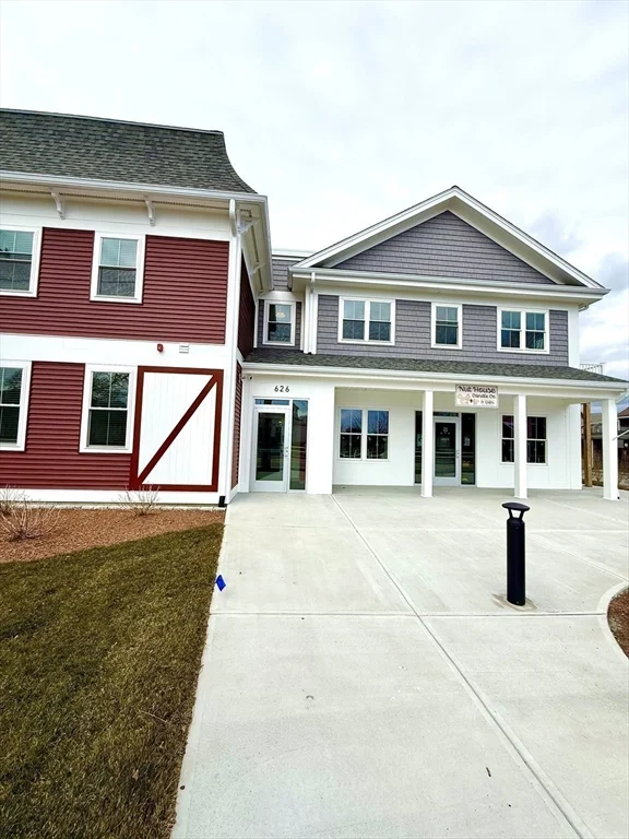 626 Main St, Dennis Port