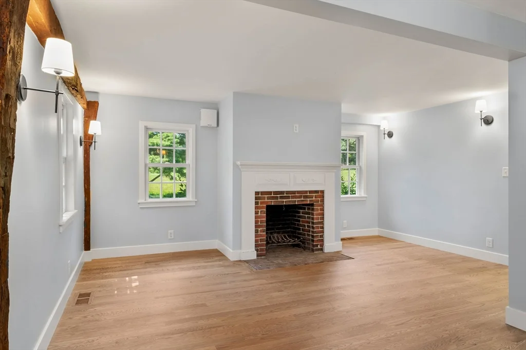 157 Farm Rd, Sherborn