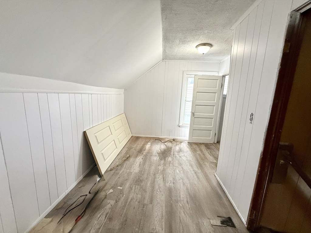 42 Salem St, Fitchburg