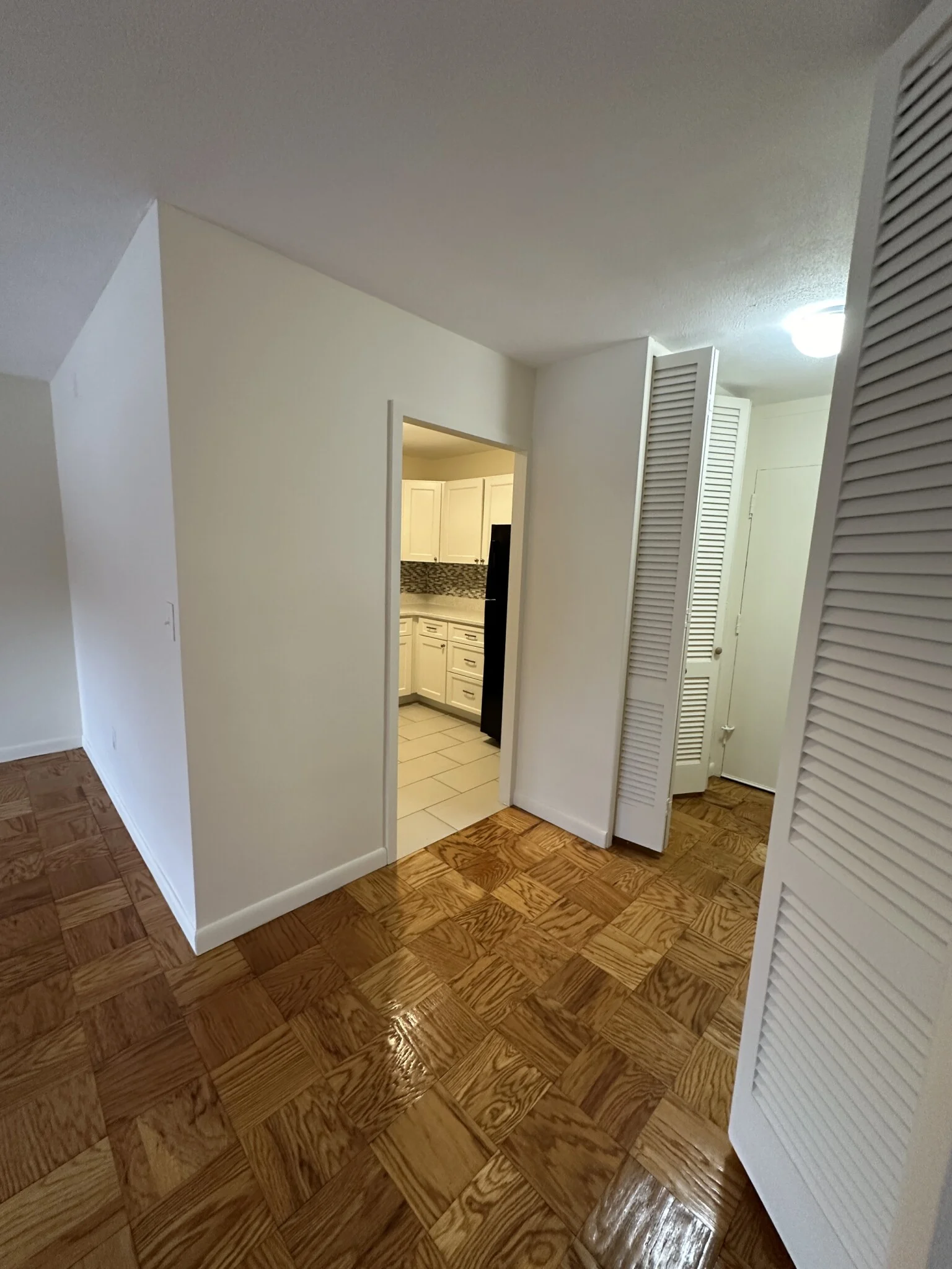 101 Monmouth St, Longwood