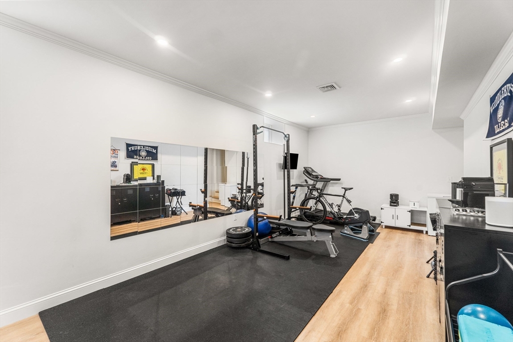 172 Orchard St, Watertown