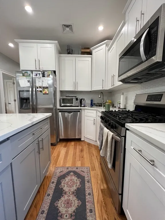 20 Kenton Rd, Jamaica Plain