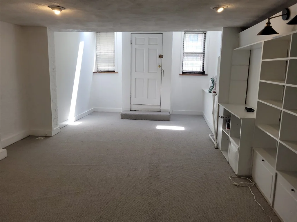 281 Shawmut Ave, South End