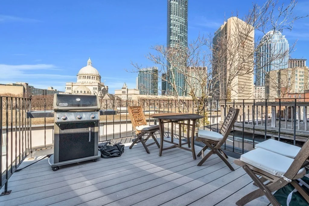 183 Saint Botolph St, Back Bay