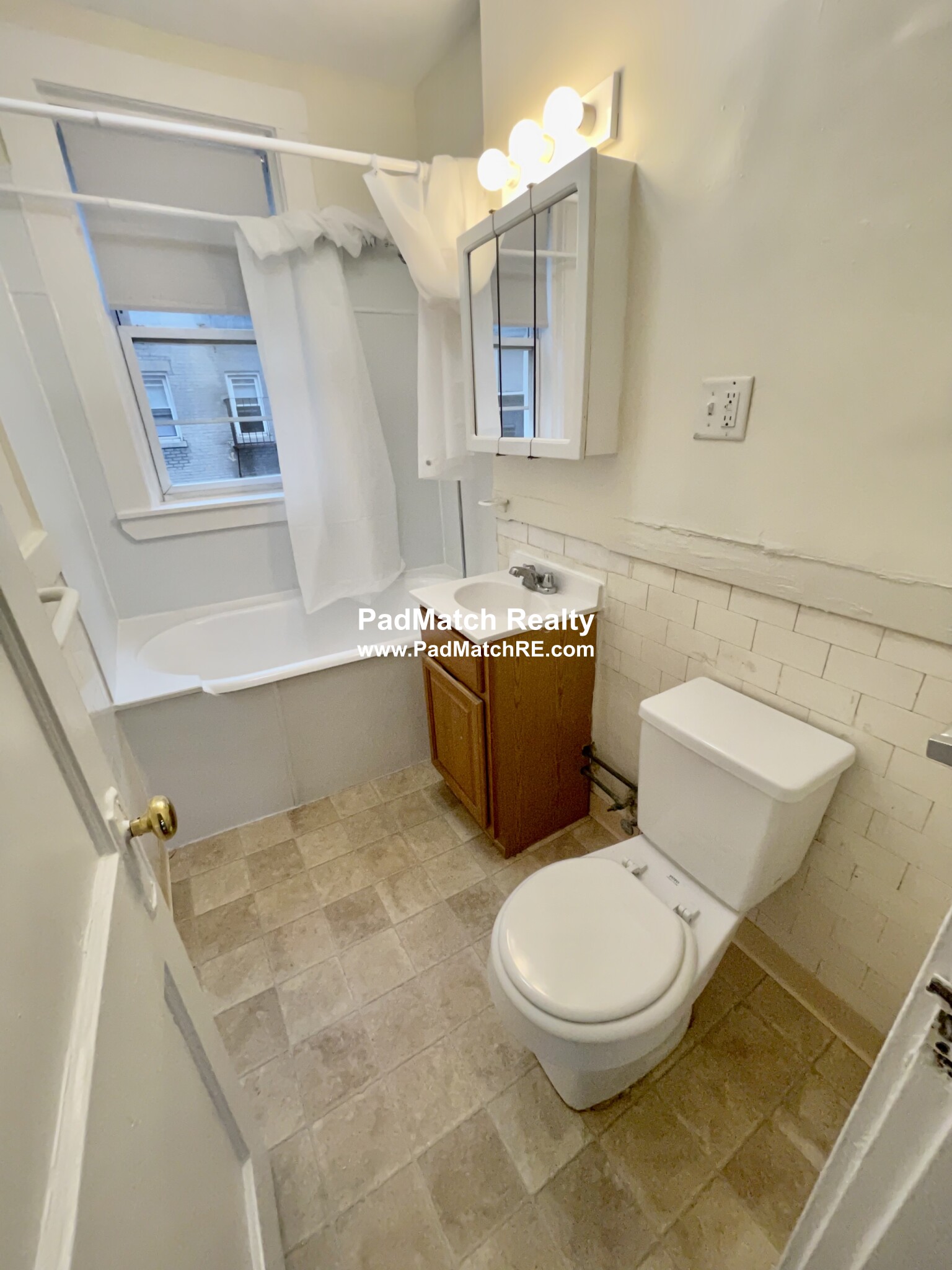 1175 Boylston St, Fenway