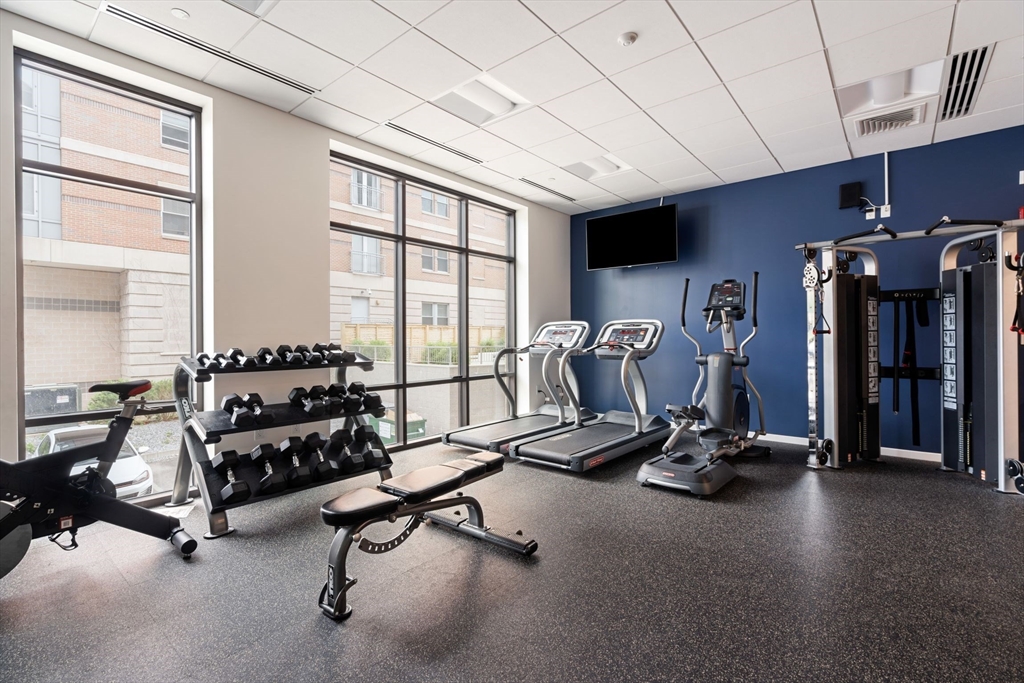 839 Beacon St, Fenway