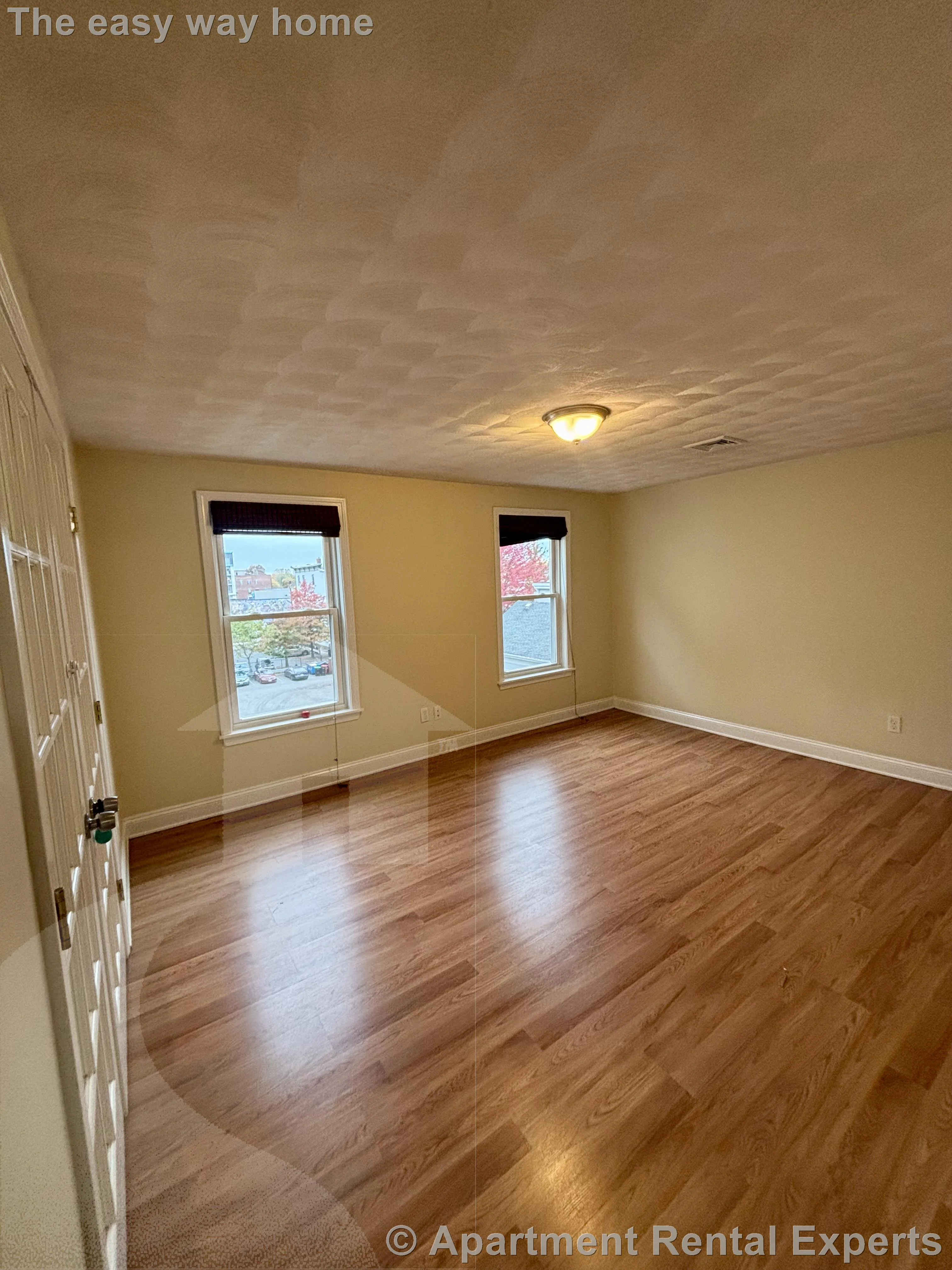 6 Douglass St, Central Square