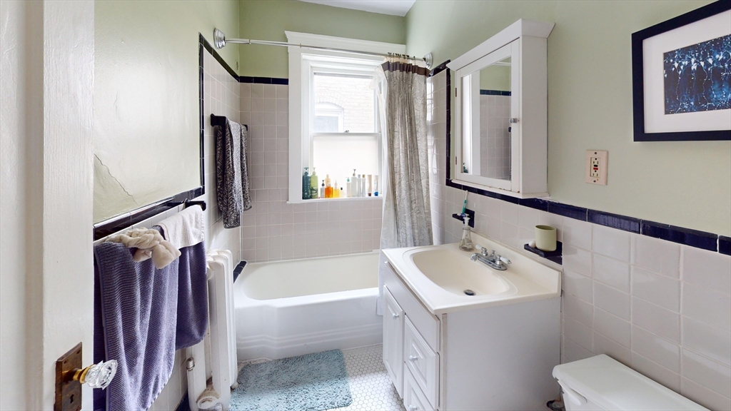 91 Fuller St, Coolidge Corner