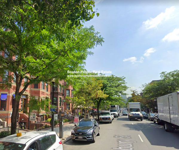 254 Newbury St, Back Bay