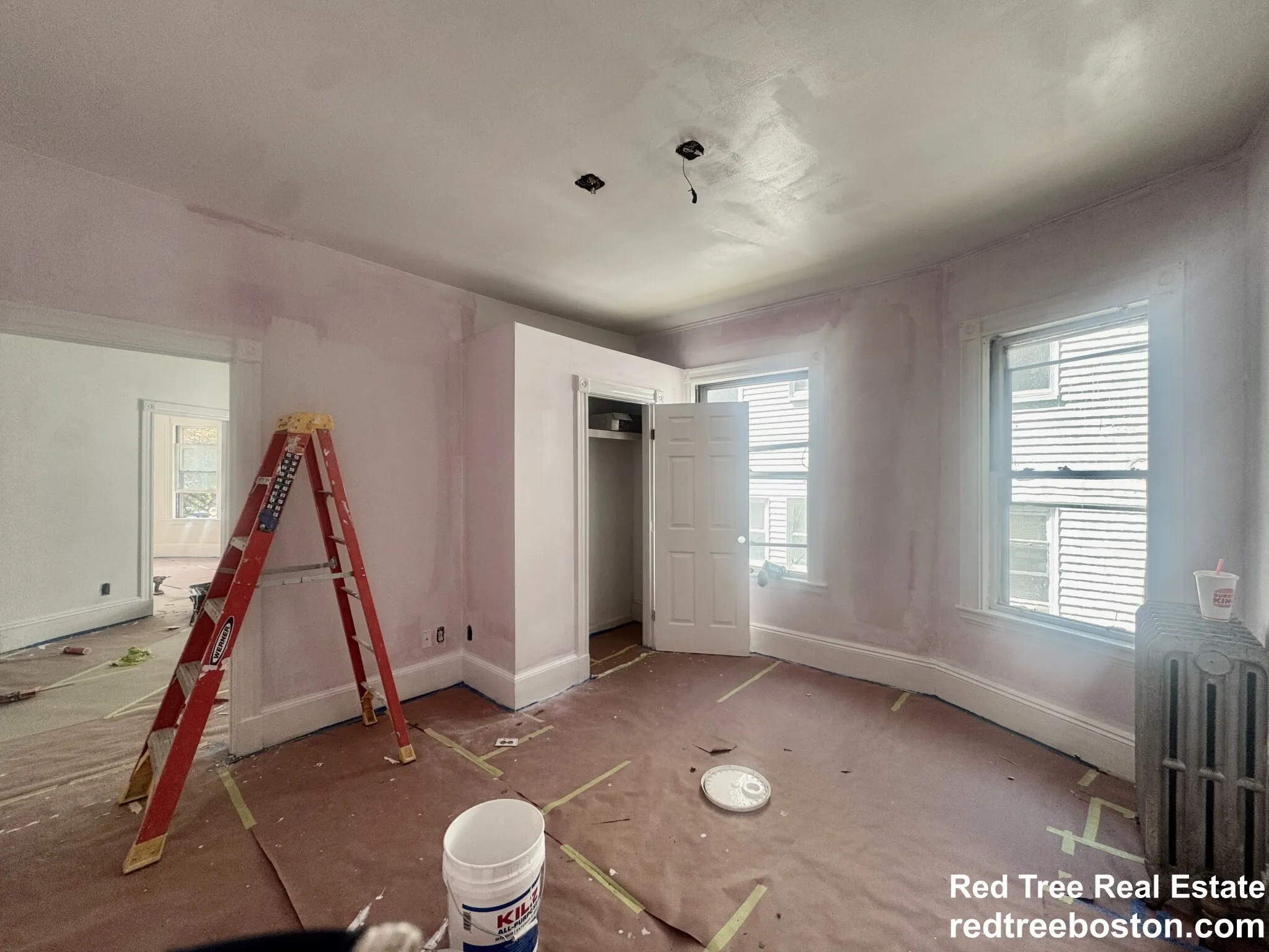 14 Quint Ave, Allston