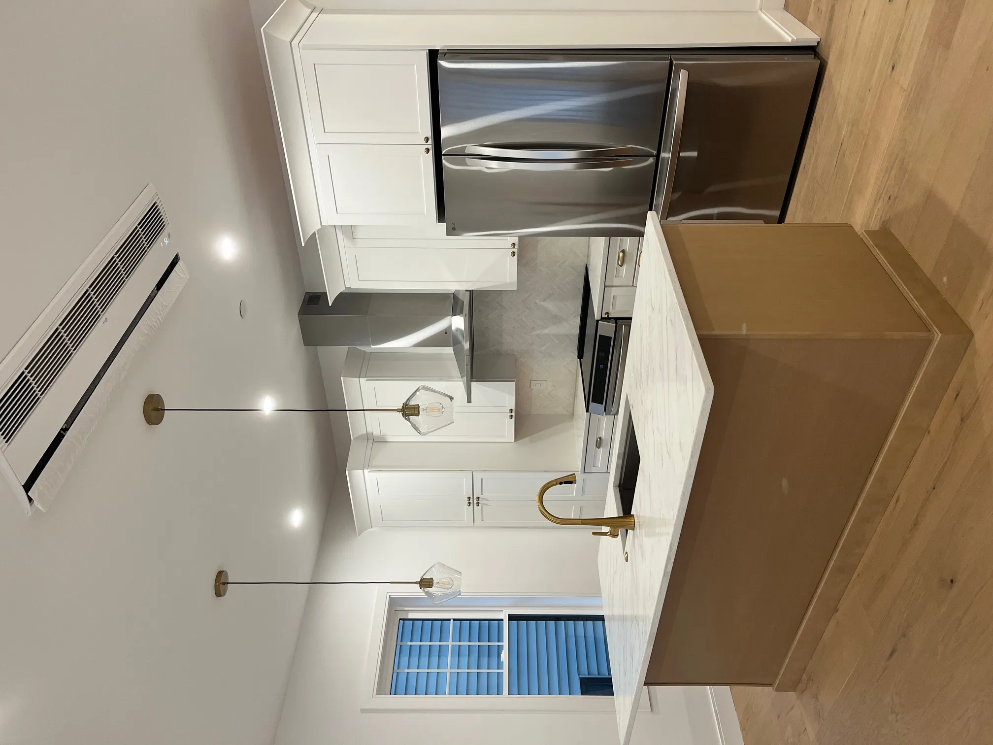 10 Roxbury St, Roxbury