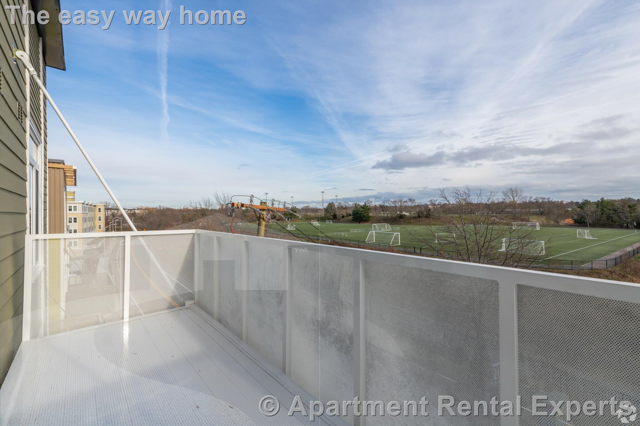 77 New St, Fresh Pond