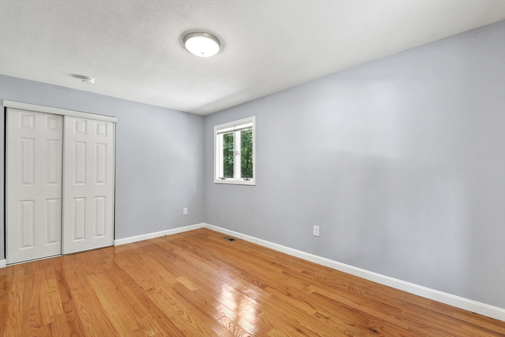 10 Lawndale Rd, Mansfield