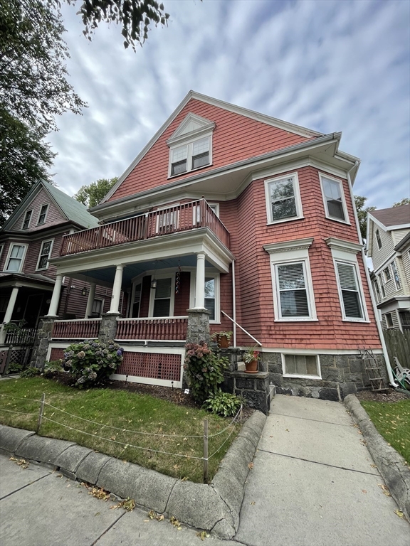 71 Mayfield, Dorchester