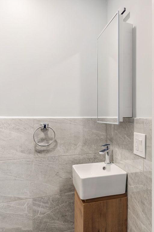 11 East Springfield St, South End