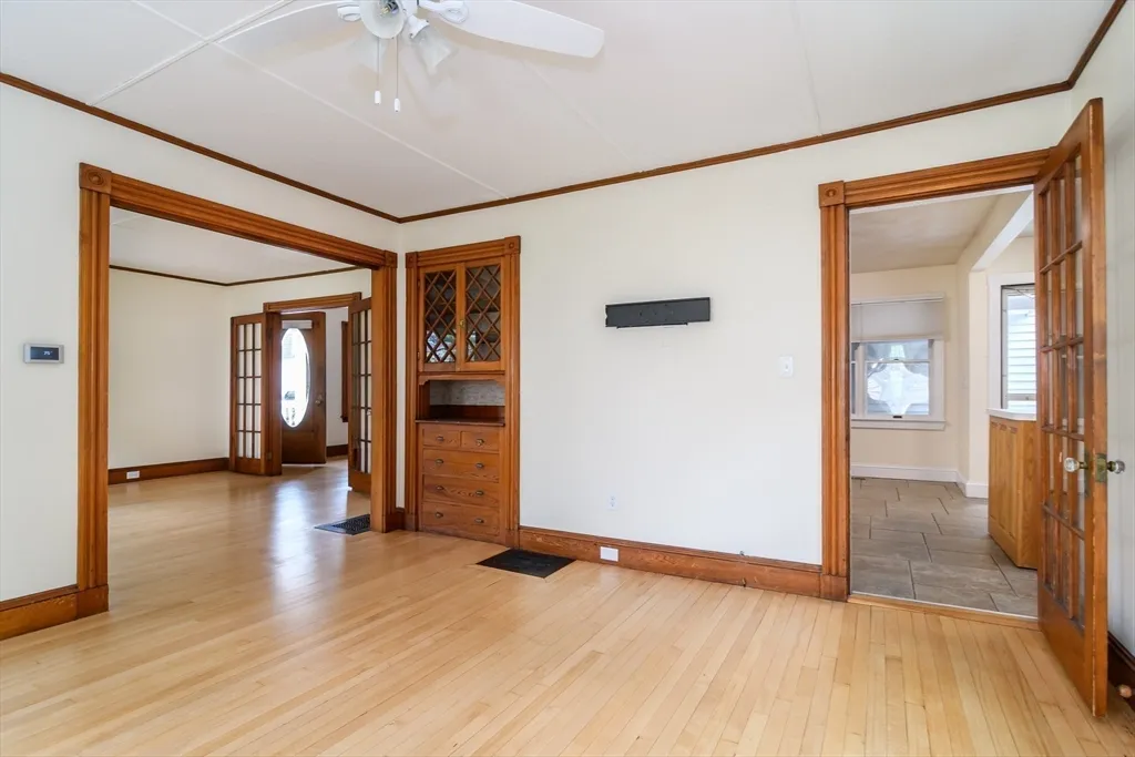 103 North Ave, Natick