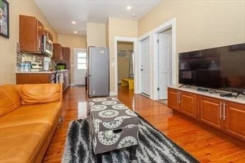 336 Western Ave, Riverside