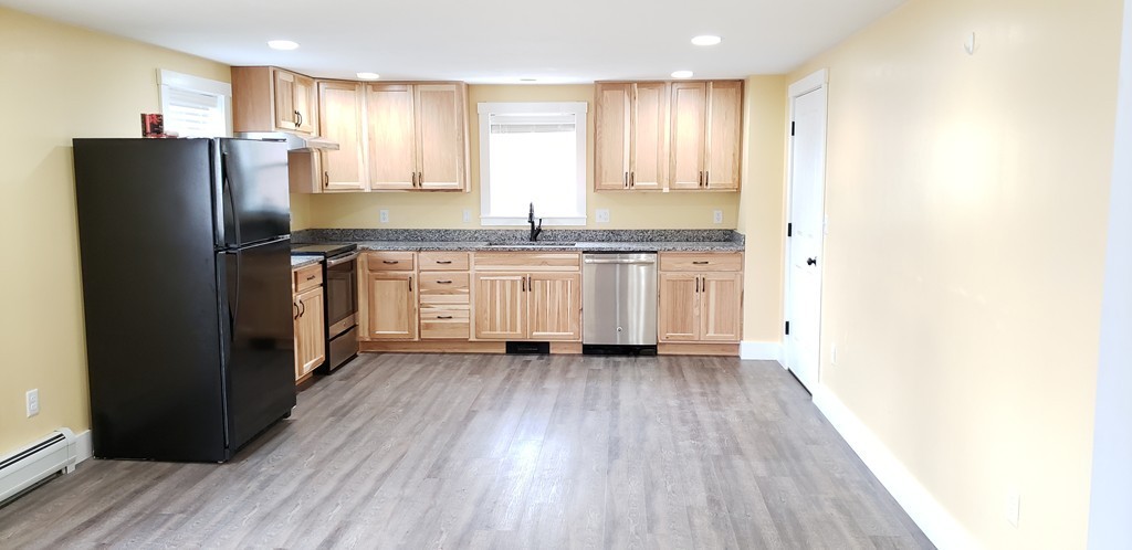 51 Moore Rd, New Braintree