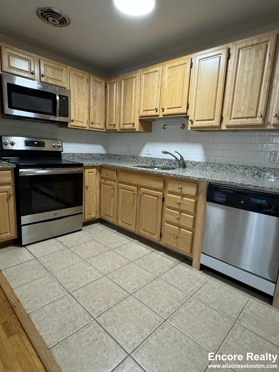 110 Babcock St, North Brookline