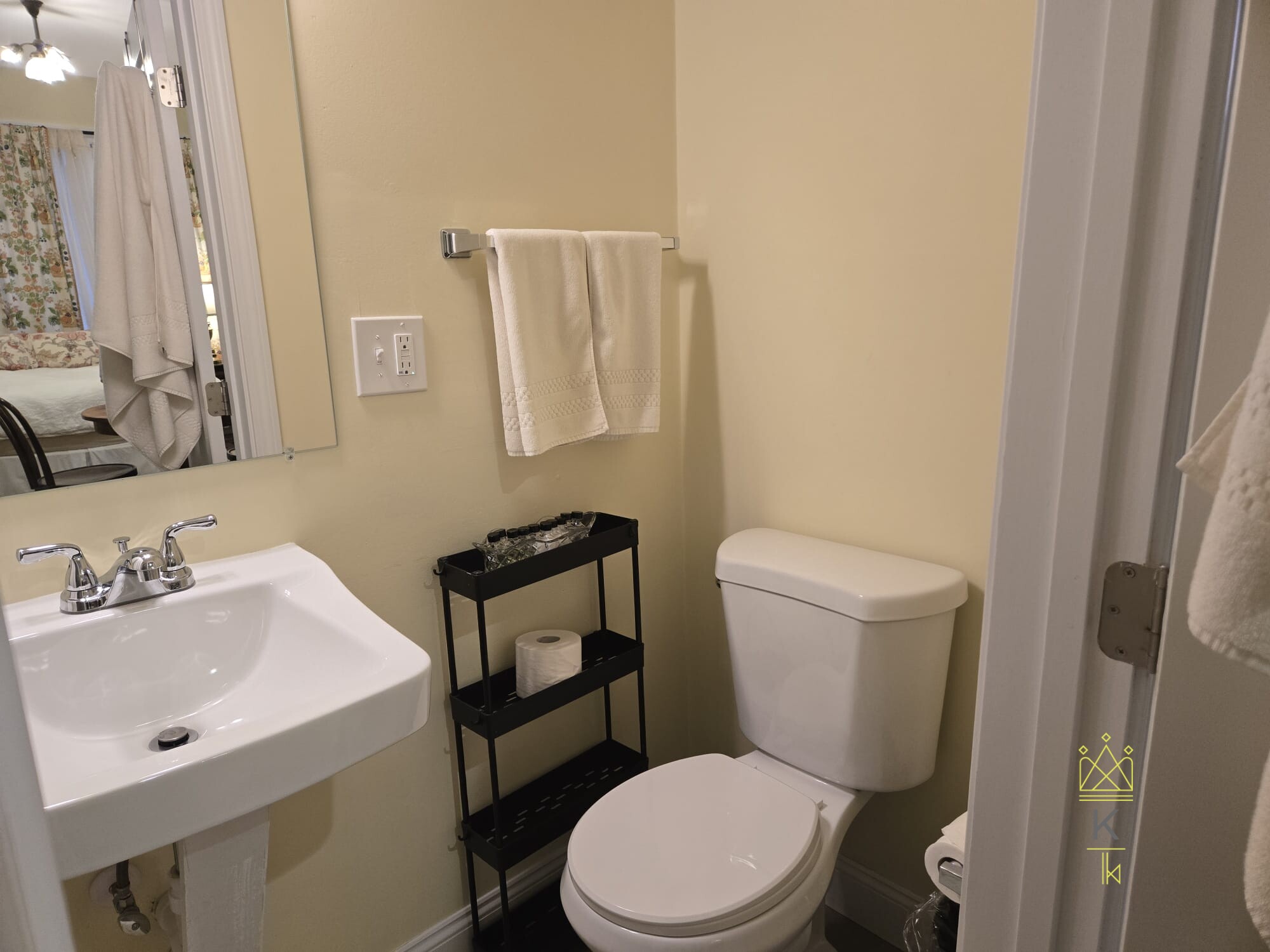 143 Saint Paul St, Coolidge Corner