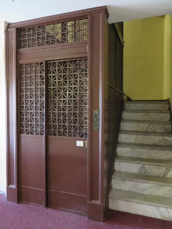 1171 Boylston St, Fenway