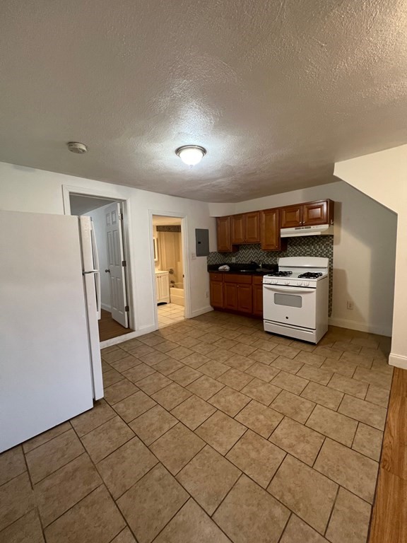 34 Franklin Ave, Revere