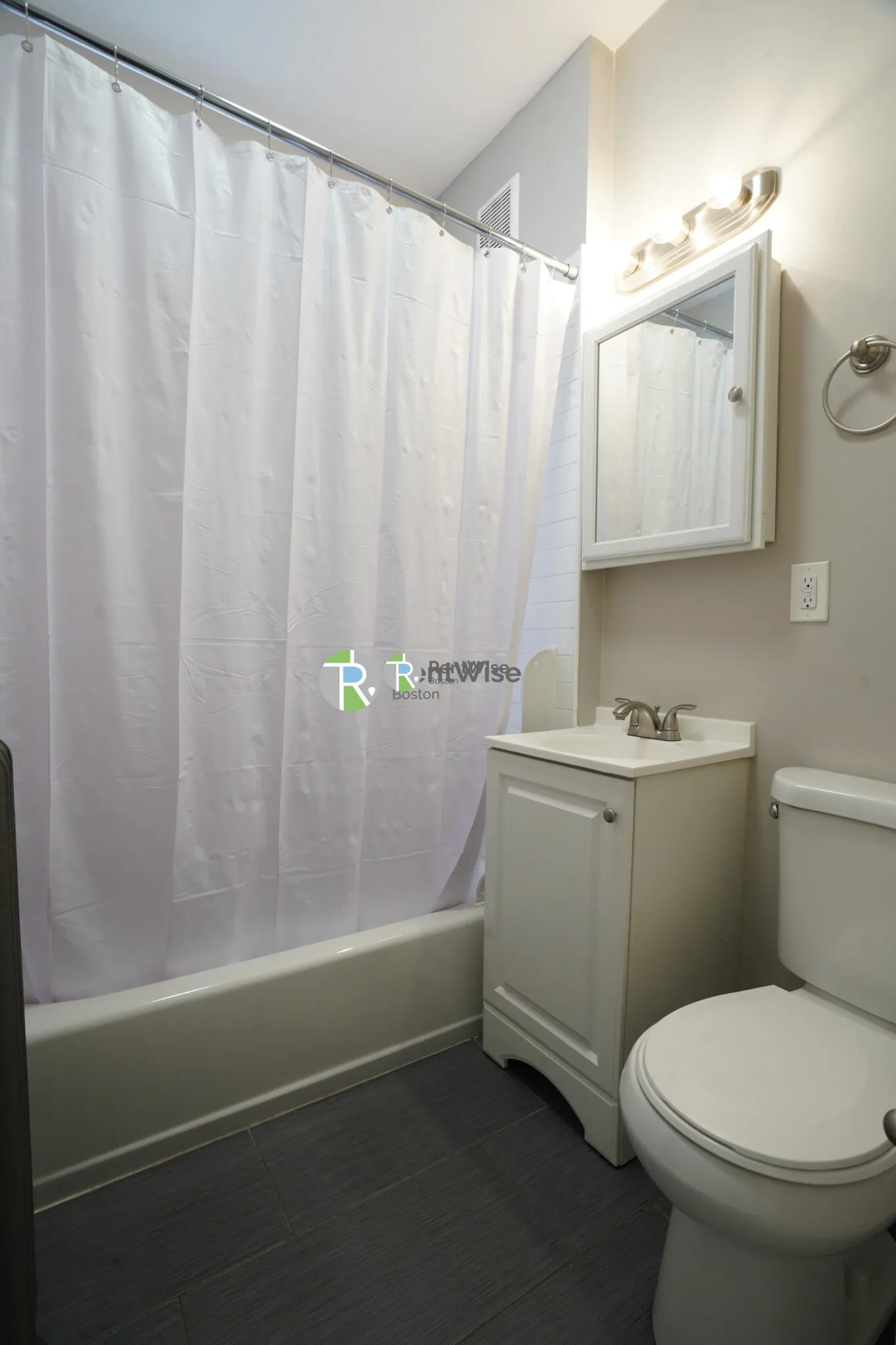 76 Gordon St, Brighton