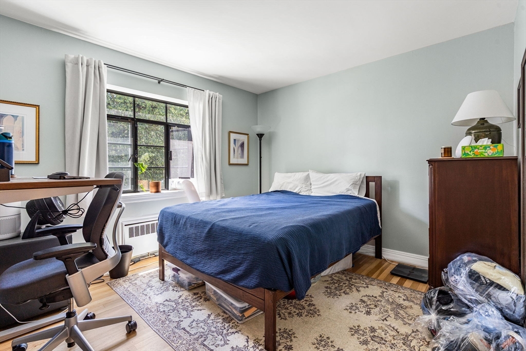 69 Strathmore, Brighton