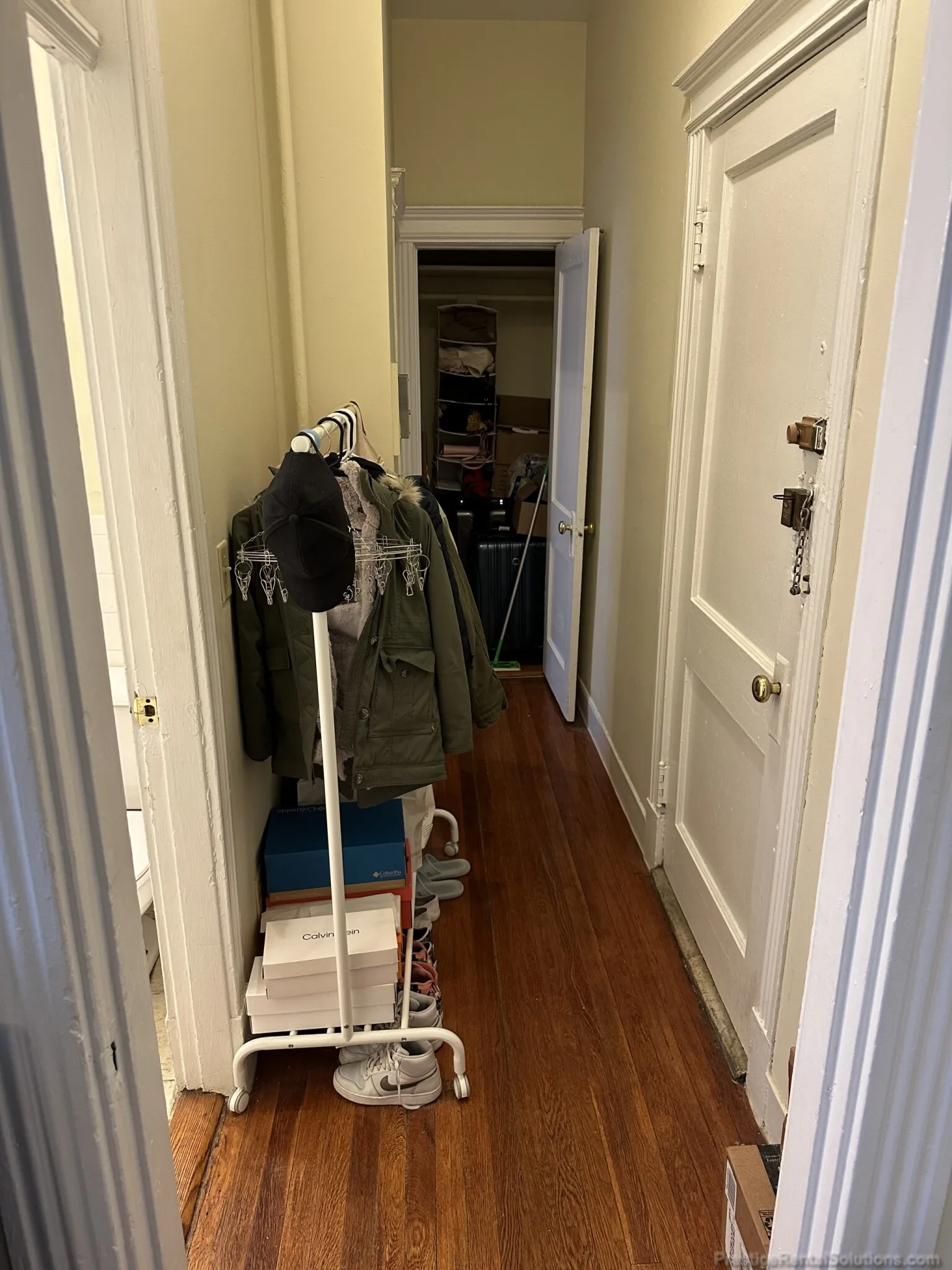 35 Gardner St, Allston