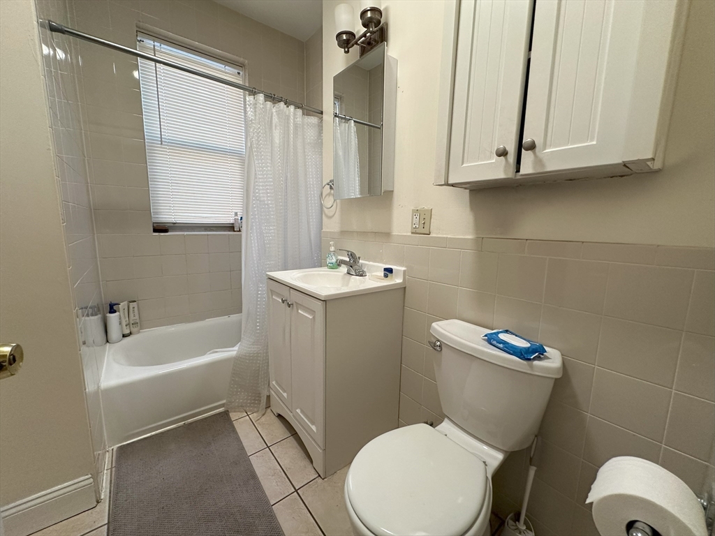 25 Queensberry St, Fenway