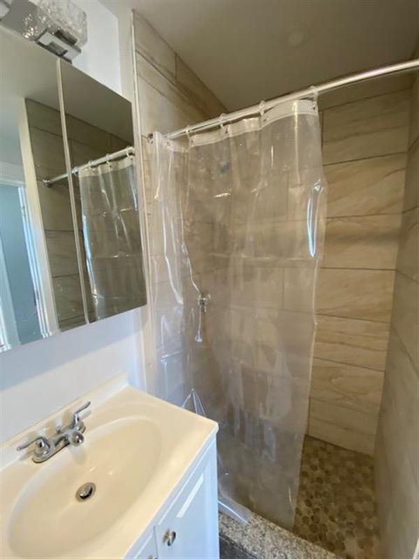 295 Windsor St, The Port